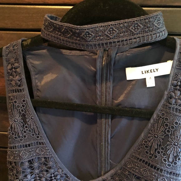 Likely choker navy lace - Picture 5 of 8